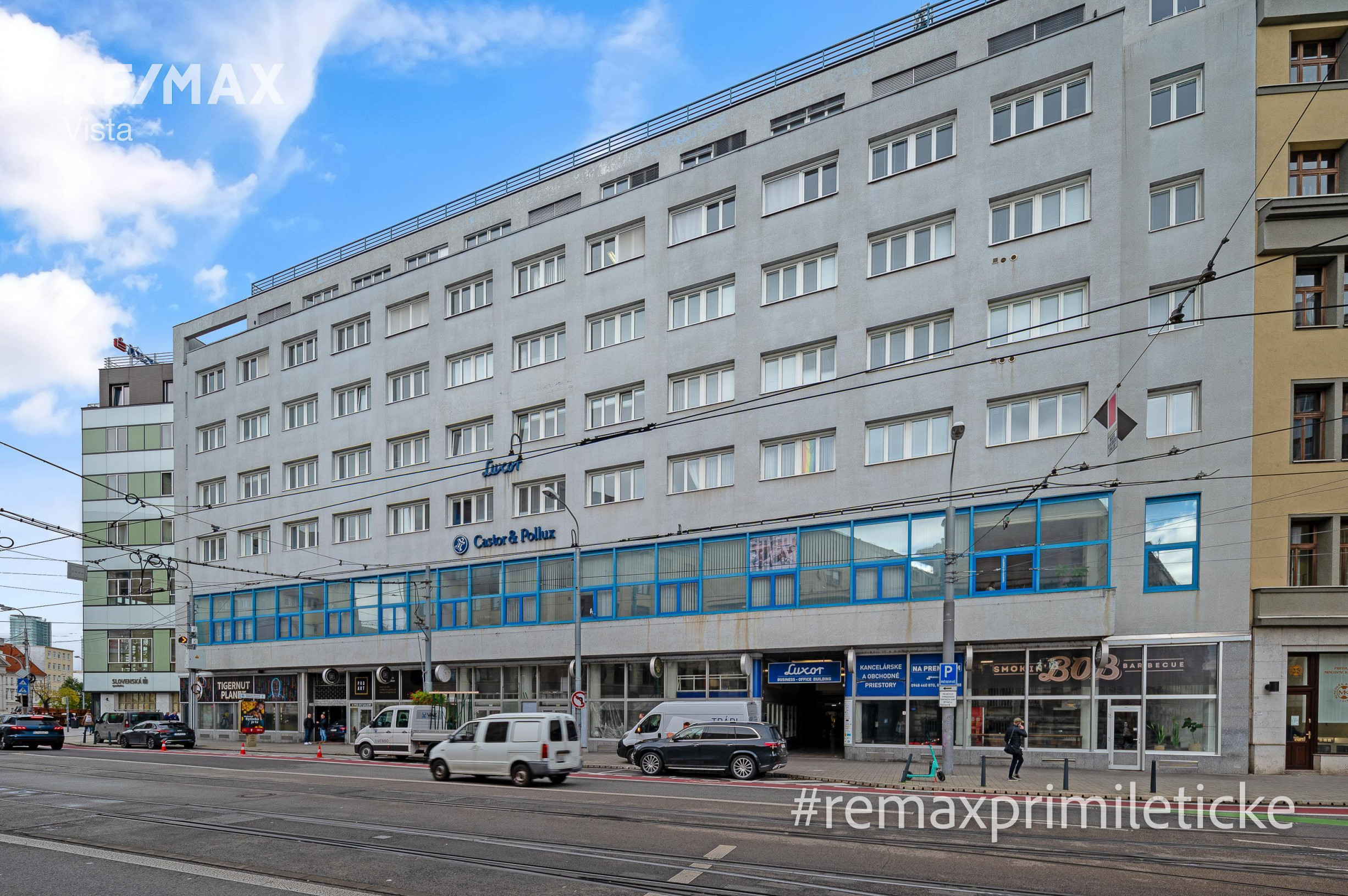 Komerčný priestor s výkladom do dvoch strán v centre Bratislavy