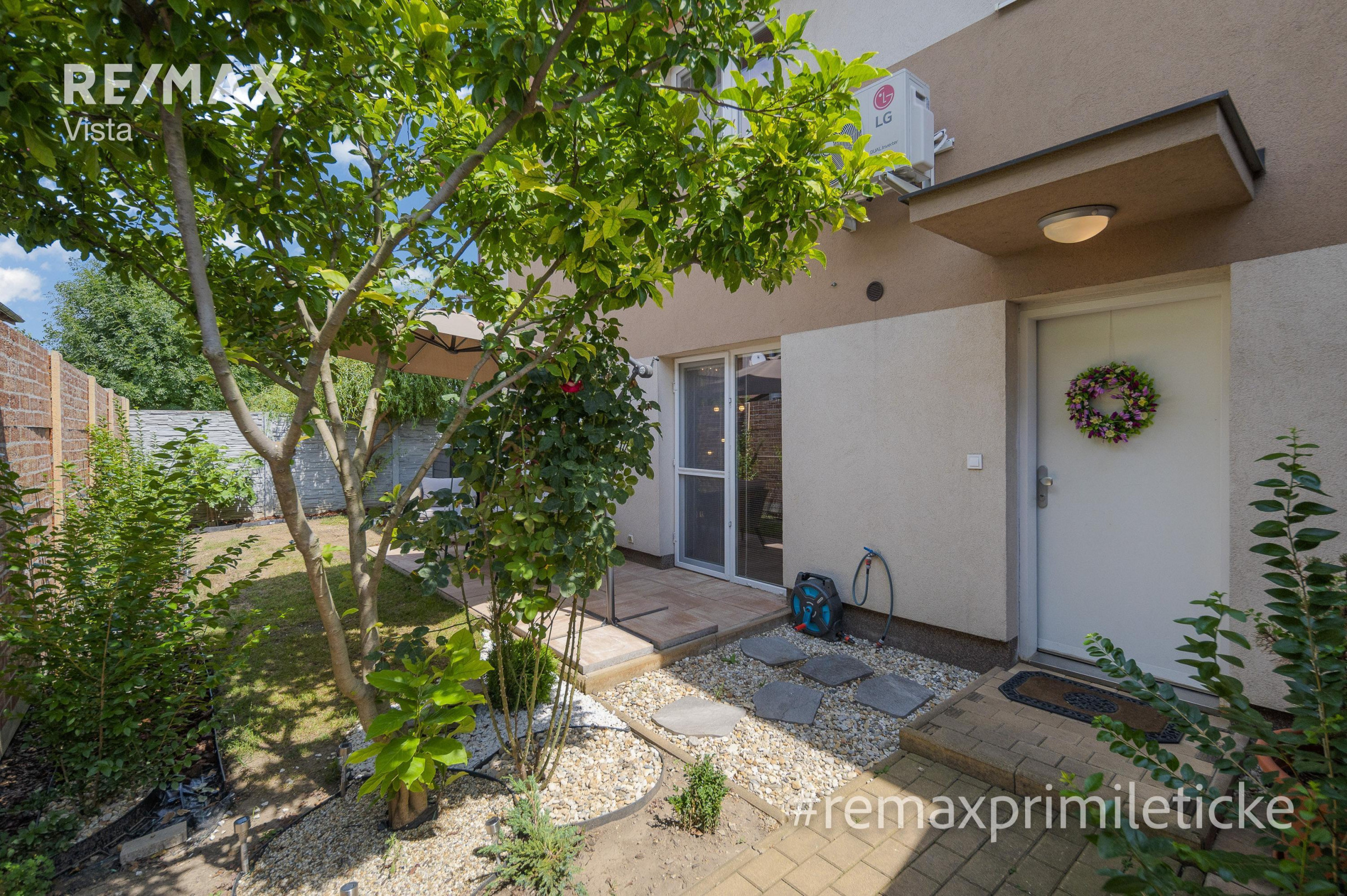 KRÁSNE RODINNÉ BÝVANIE V SÚKROMÍ - ROVINKA, Riečna ul.