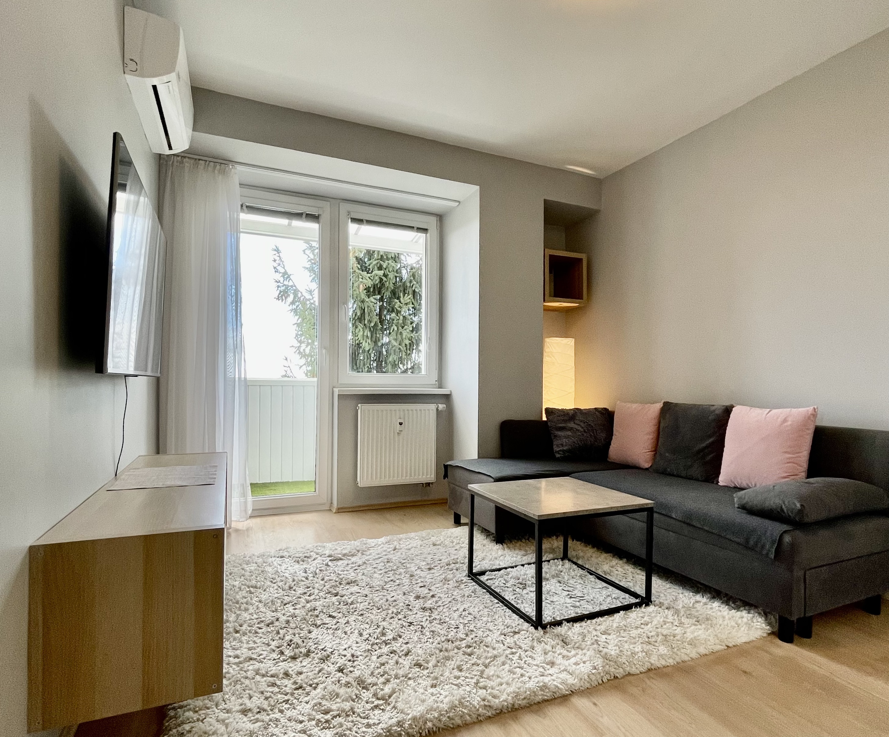 Prenajaté - Na prenájom 2-izb byt v pokojnej časti Podunajských Biskupíc