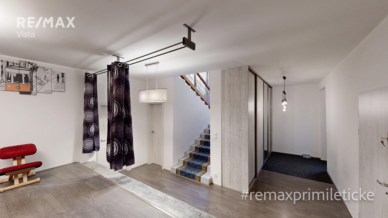 NOVÁ PONUKA - Na predaj priestranný rodinný dom priamo pod lesom