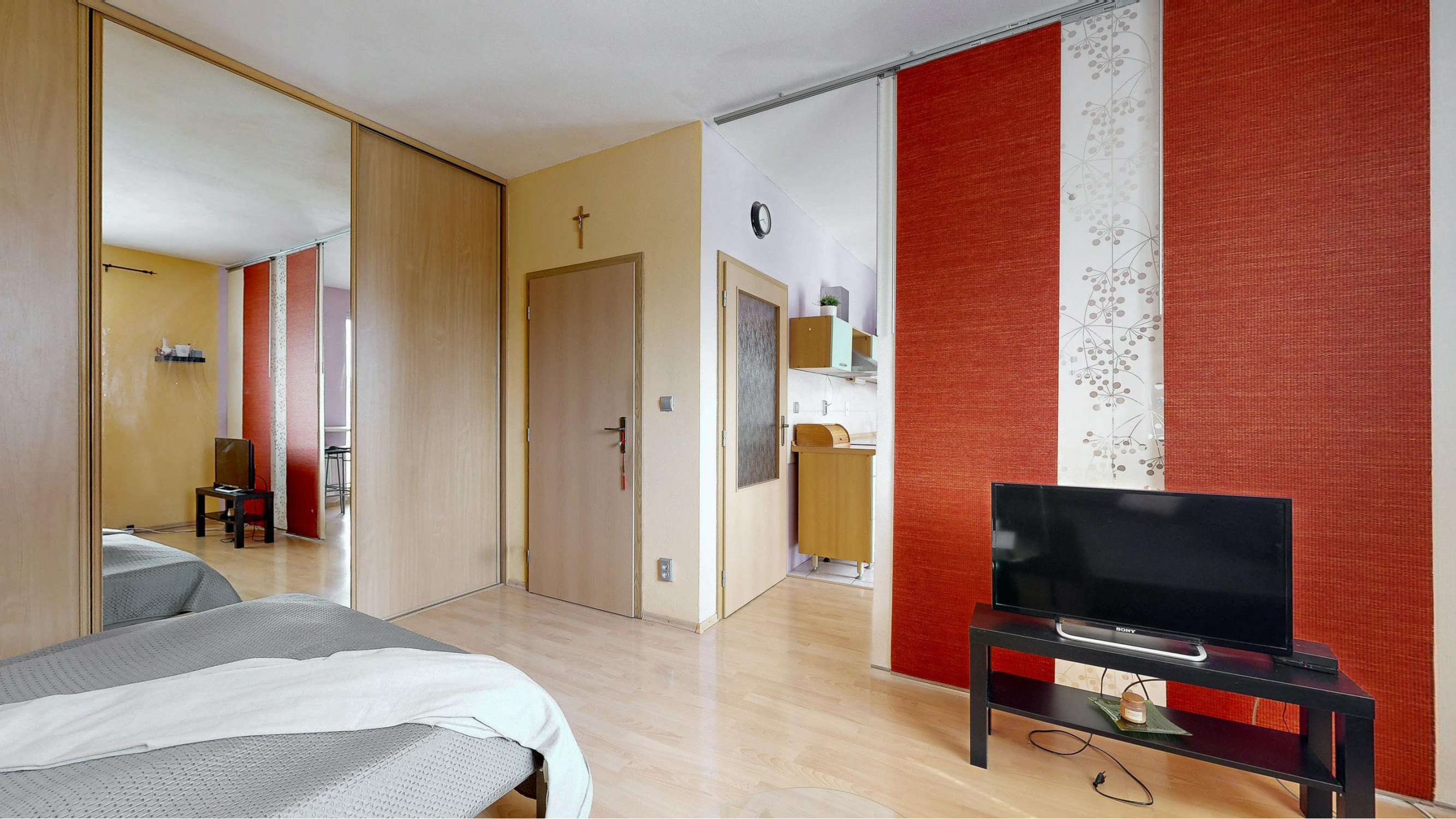 SKVELÉ BÝVANIE ALEBO INVESTÍCIA! - 1i byt - Doležalova ul.