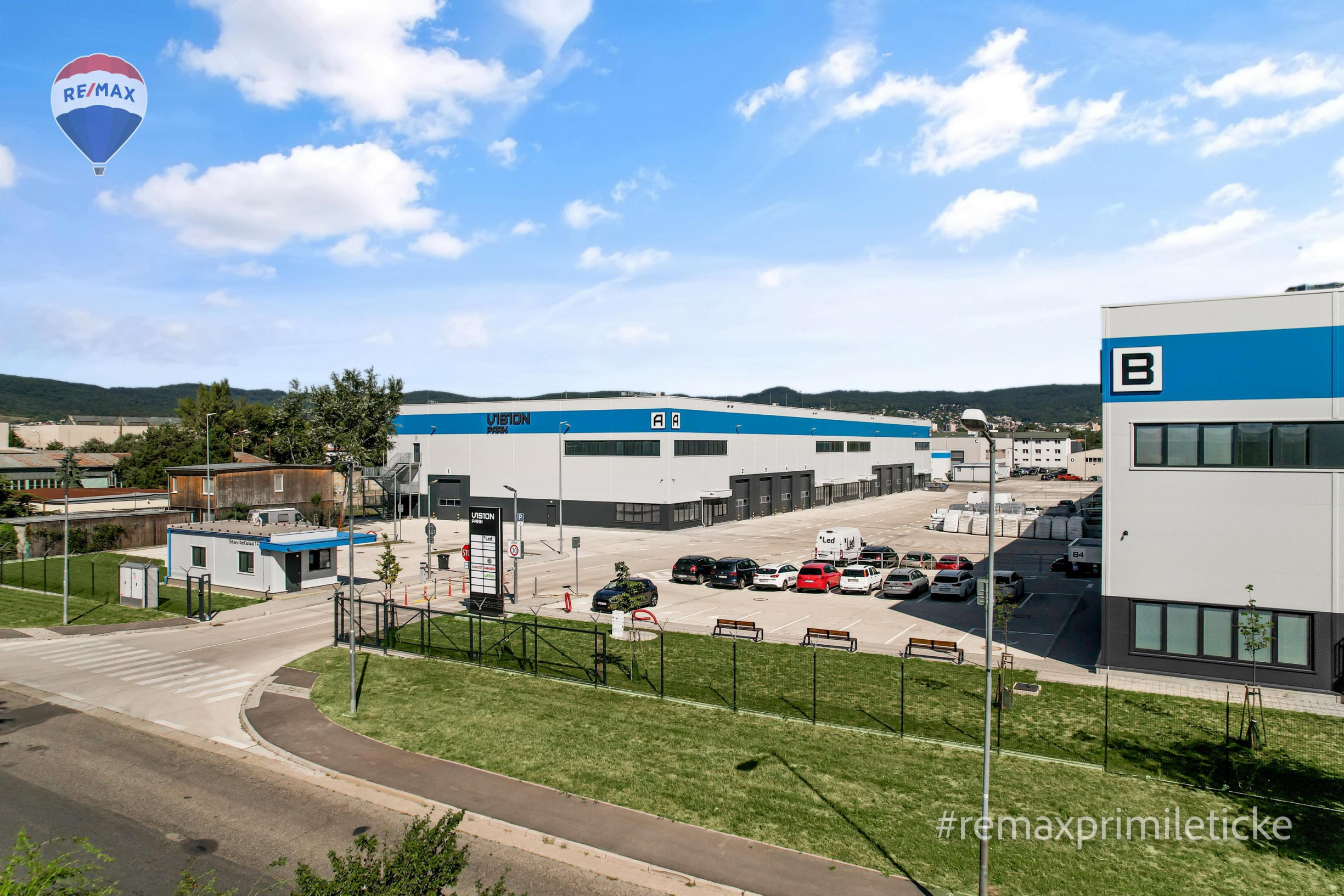 MODERNÝ LOGISTICKO-VÝROBNÝ AREÁL S VÝNIMOČNOU DOSTUPNOSŤOU