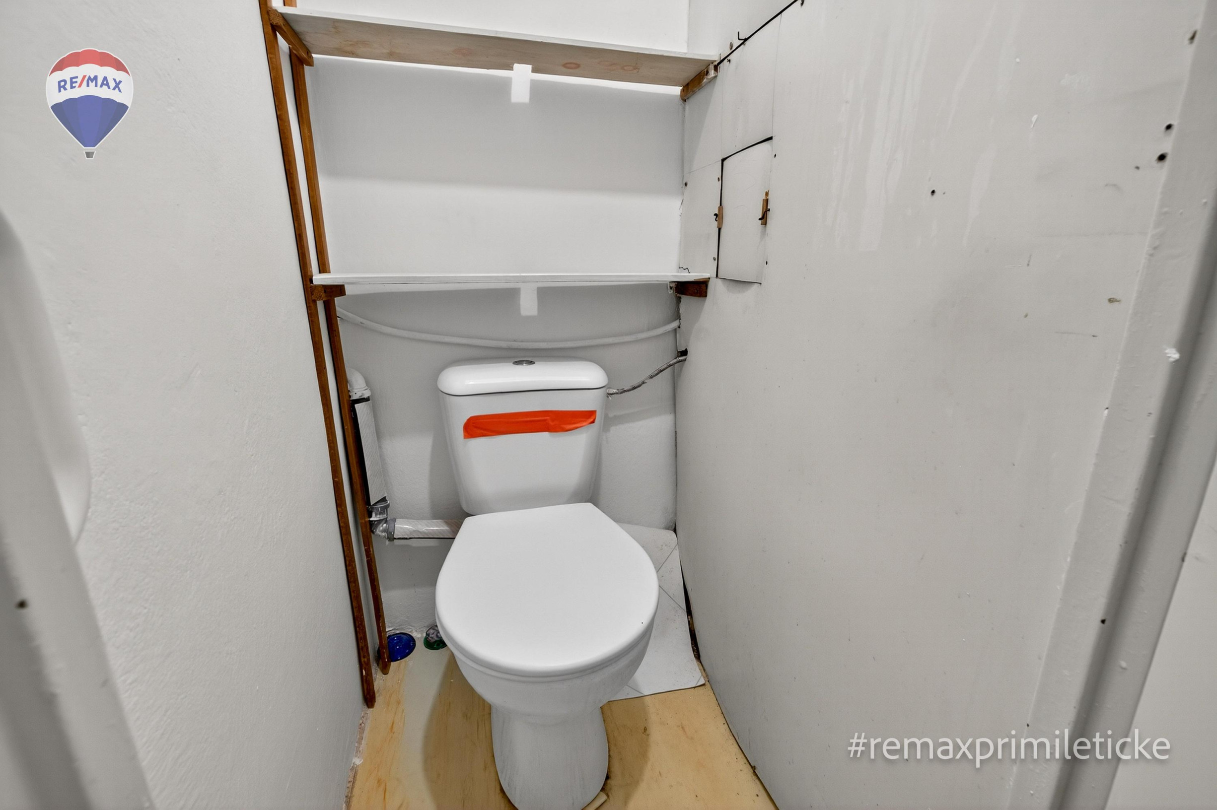 NA PREDAJ 1-izbový byt na Trenčianskej ulici