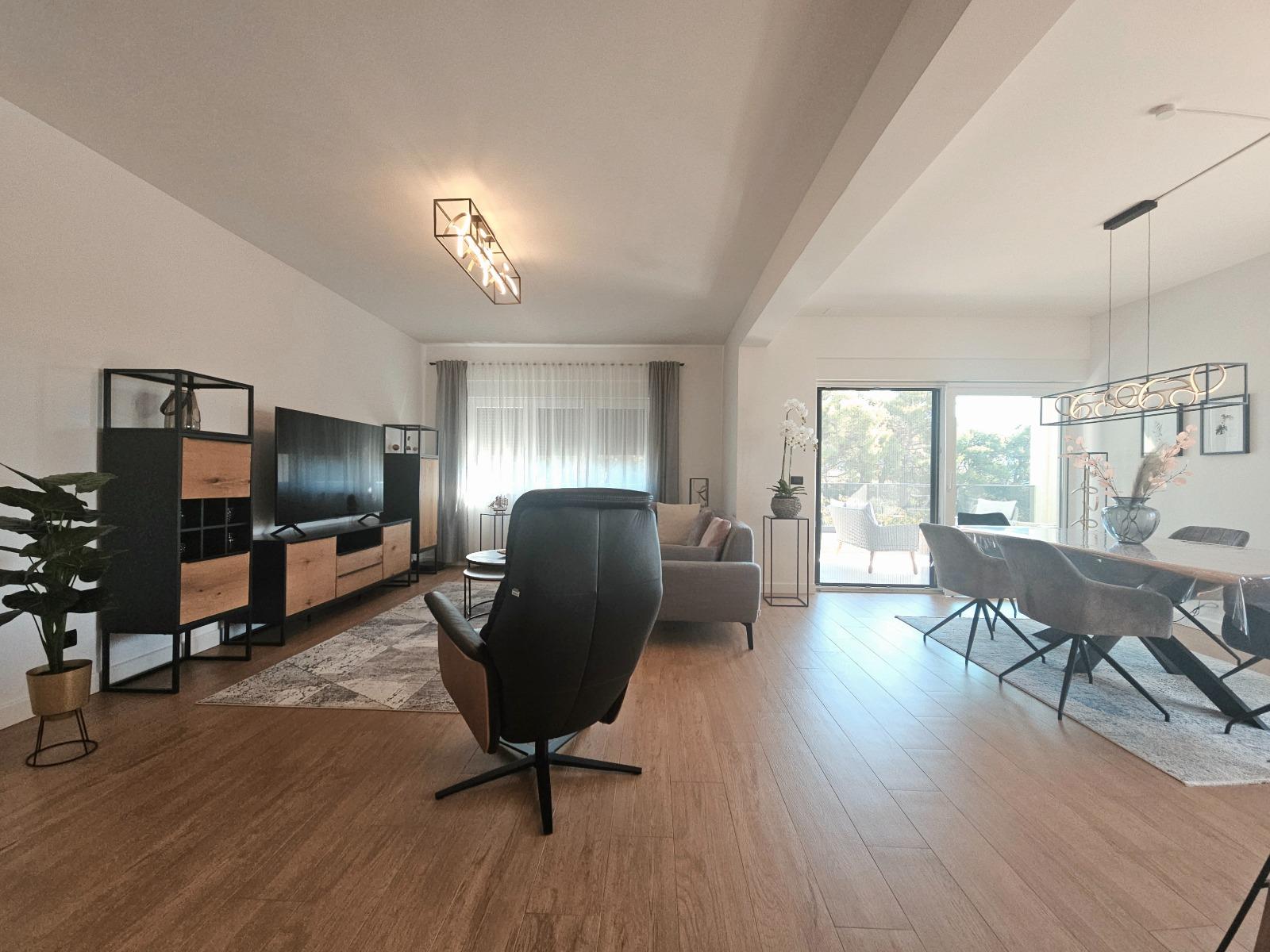 4-izbový / 3-spálňový apartmán v Brodarica, Šibenik - Chorvátsko | 135,28 m2