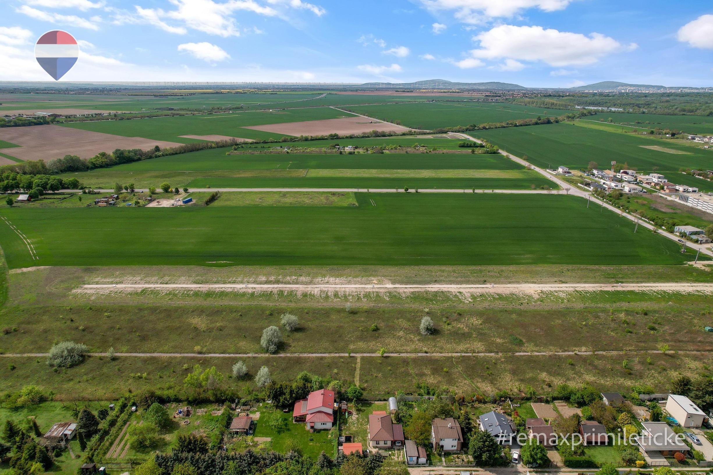 Slnečný pozemok 400 m² – Dolné Kostolné Polia - Čunovo
