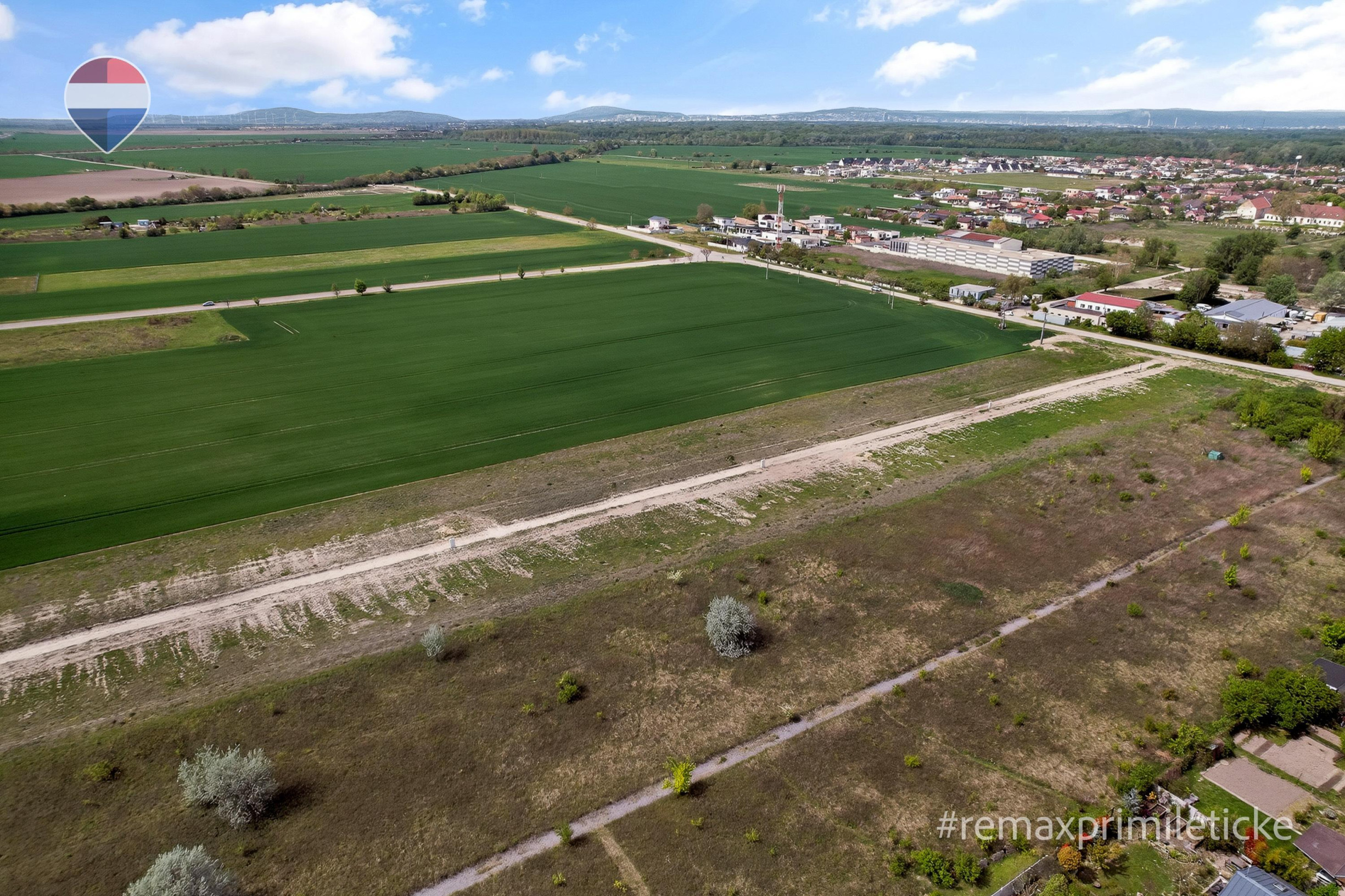 Slnečný pozemok 400 m² – Dolné Kostolné Polia - Čunovo