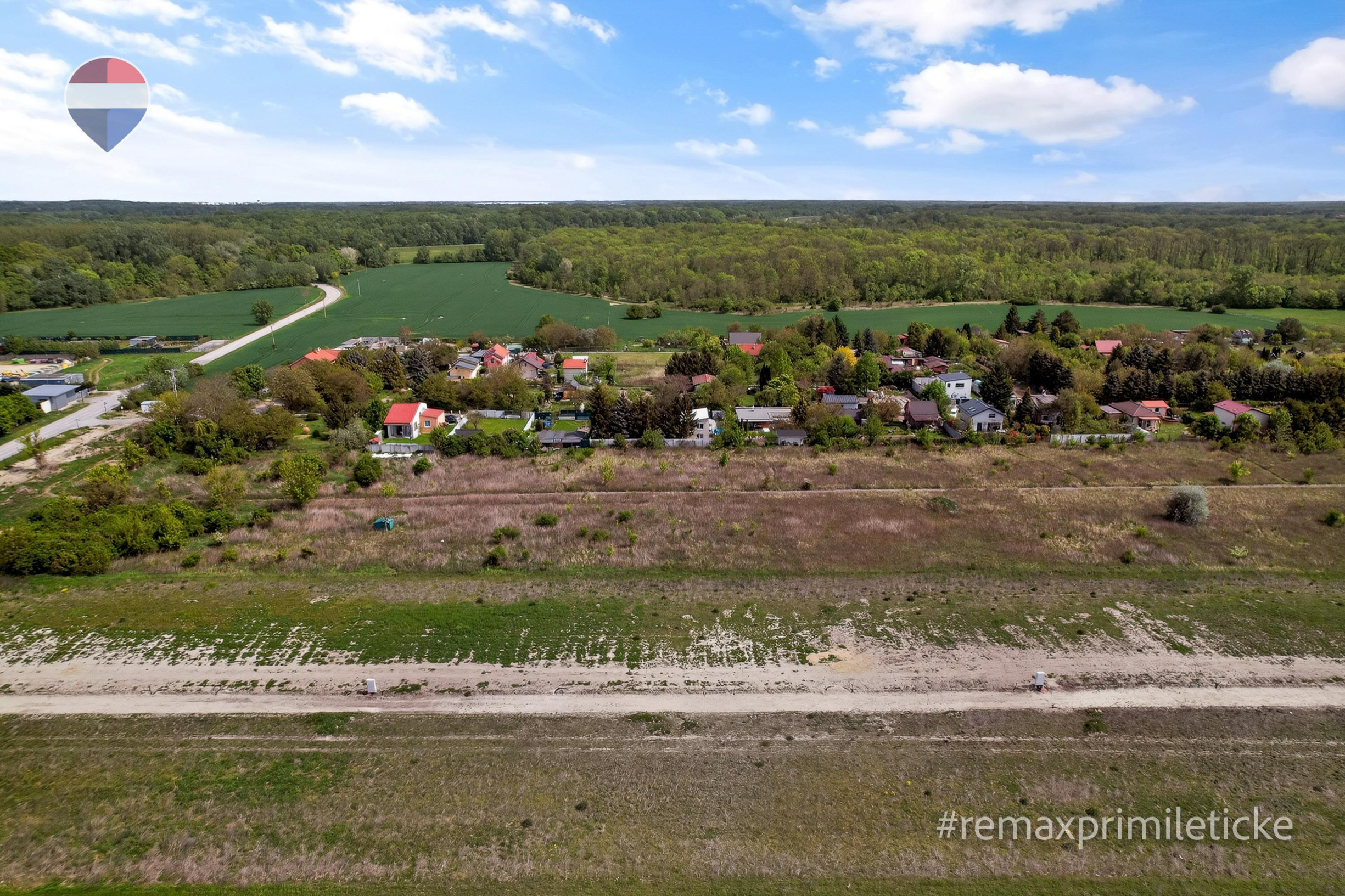 Slnečný pozemok 400 m² – Dolné Kostolné Polia - Čunovo