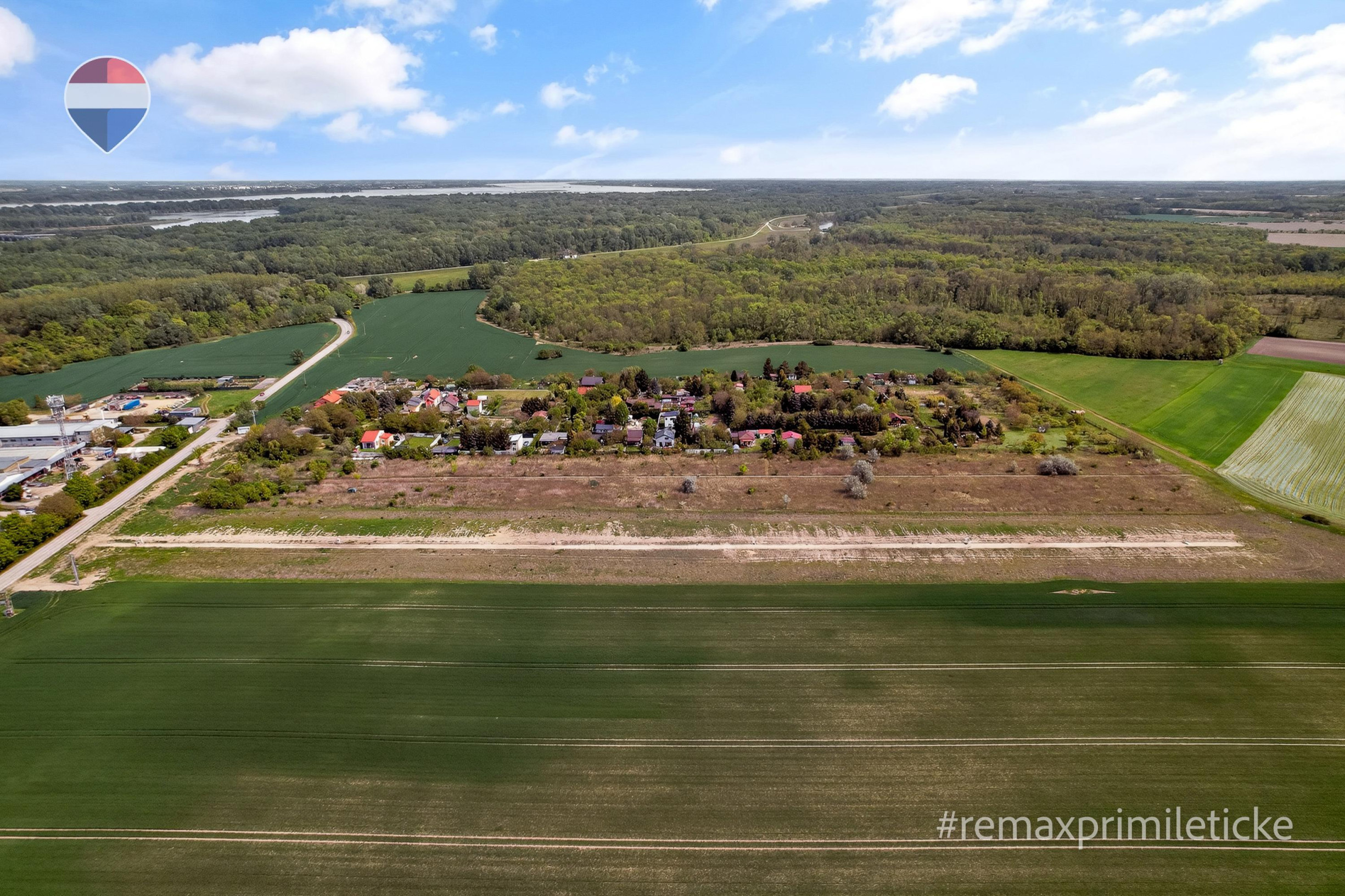 Slnečný pozemok 400 m² – Dolné Kostolné Polia - Čunovo