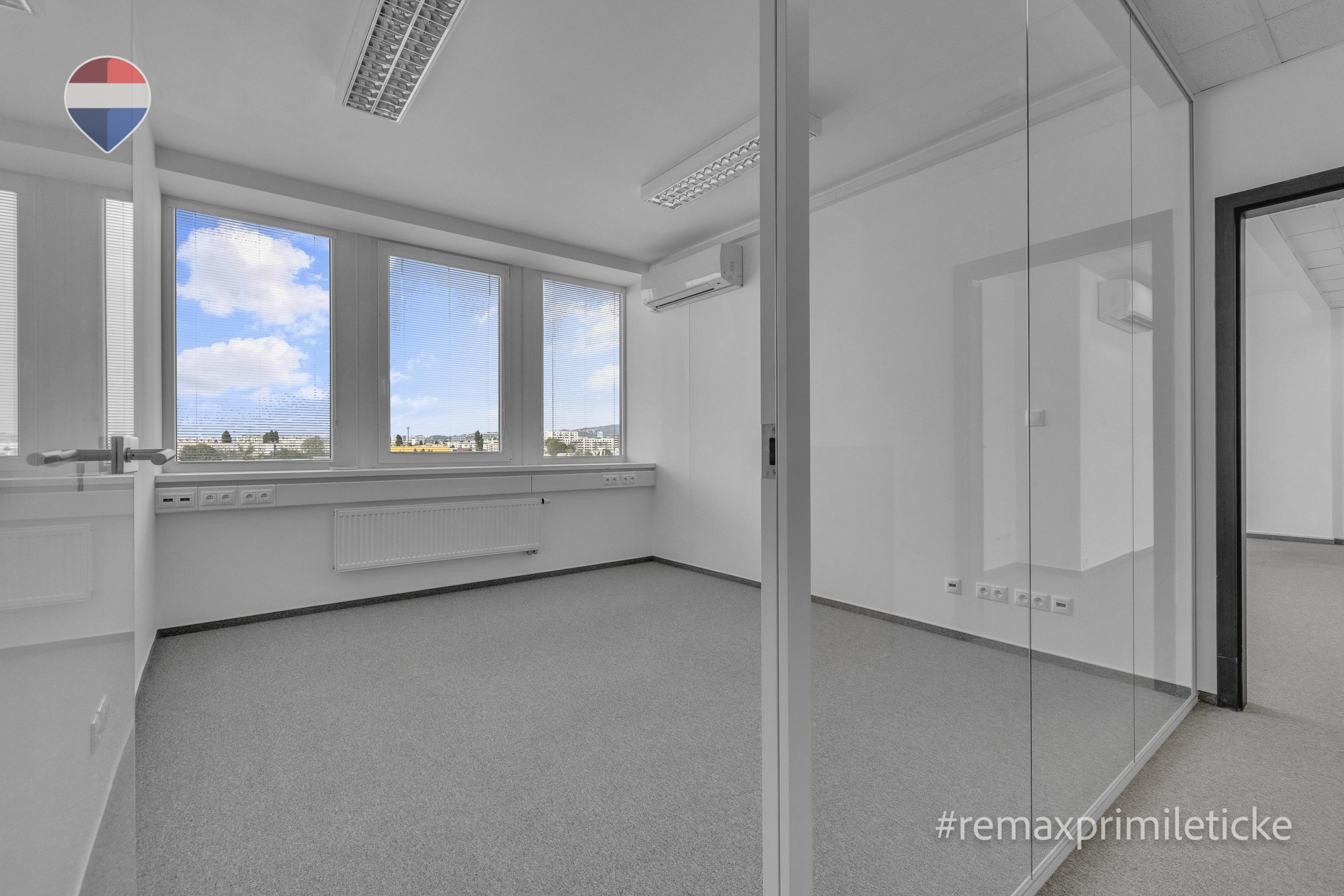 Priestranné kancelárske priestory 300 m² na prenájom | Pestovateľská ulica, Bratislava – Ružinov