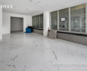 Komerčný priestor s výkladom do dvoch strán v centre Bratislavy