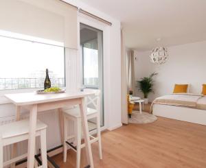 TOP PONUKA I JEDINEČNÝ 1 IZB. BYT S NEZAMENITEĽNÝM VÝHĽADOM