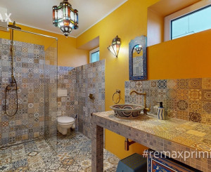 NOVÁ PONUKA - Na predaj priestranný rodinný dom priamo pod lesom