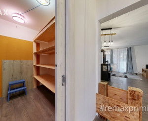 NOVÁ PONUKA - Na predaj priestranný rodinný dom priamo pod lesom