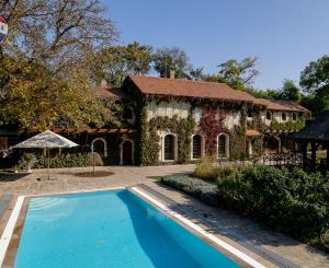 Na predaj exkluzívna usadlosť s nekonečnými možnosťami využitia!