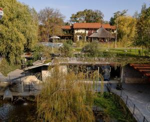 Na predaj exkluzívna usadlosť s nekonečnými možnosťami využitia!