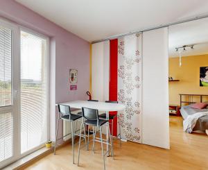 SKVELÉ BÝVANIE ALEBO INVESTÍCIA! - 1i byt - Doležalova ul.