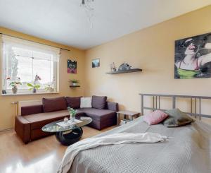 SKVELÉ BÝVANIE ALEBO INVESTÍCIA! - 1i byt - Doležalova ul.