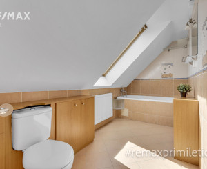 NA PREDAJ 3-izbový mezanín v Starom Meste pod hradom