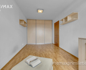 NA PREDAJ 3-izbový mezanín v Starom Meste pod hradom