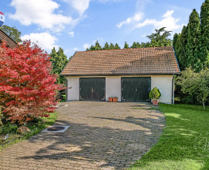 RODINNÝ DOM S VEĽKORYSÝM POZEMKOM 2987 m² – PÁC PRI CÍFERI