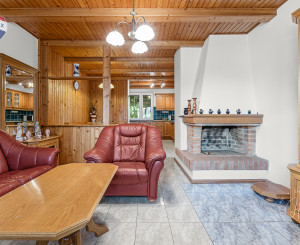 RODINNÝ DOM S VEĽKORYSÝM POZEMKOM 2987 m² – PÁC PRI CÍFERI