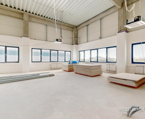 MODERNÝ LOGISTICKO-VÝROBNÝ AREÁL S VÝNIMOČNOU DOSTUPNOSŤOU