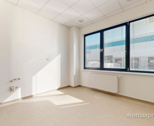 MODERNÝ LOGISTICKO-VÝROBNÝ AREÁL S VÝNIMOČNOU DOSTUPNOSŤOU