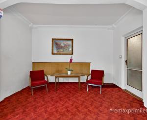 NA PREDAJ 1-izbový byt na Trenčianskej ulici