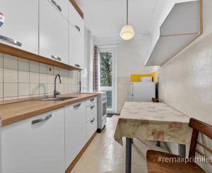 NA PREDAJ 1-izbový byt na Trenčianskej ulici