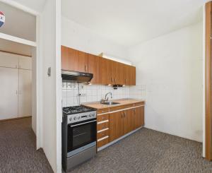 3-izb. byt - SKVELÁ DISPOZÍCIA - BA II - ČIERNOVODSKÁ UL.