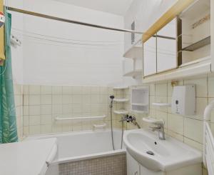 3-izb. byt - SKVELÁ DISPOZÍCIA - BA II - ČIERNOVODSKÁ UL.