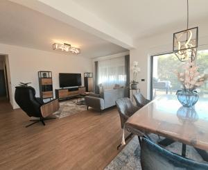 4-izbový / 3-spálňový apartmán v Brodarica, Šibenik - Chorvátsko | 135,28 m2