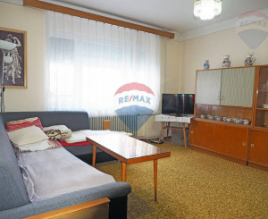 TICHÉ BÝVANIE V SRDCI MALÝCH KARPÁT – 4-IZBOVÝ DOM V DUBOVEJ