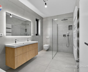 Novostavba rodinného domu v Senci - moderné technológie a komfort