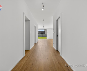 Novostavba rodinného domu v Senci - moderné technológie a komfort