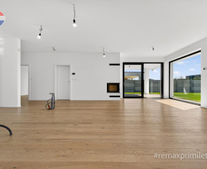 Novostavba rodinného domu v Senci - moderné technológie a komfort