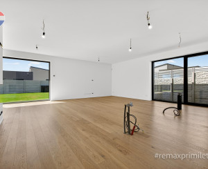 Novostavba rodinného domu v Senci - moderné technológie a komfort