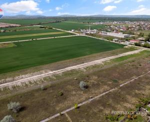 Slnečný pozemok 400 m² – Dolné Kostolné Polia - Čunovo