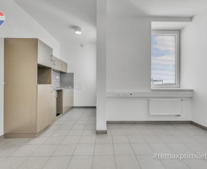 Priestranné kancelárske priestory 300 m² na prenájom | Pestovateľská ulica, Bratislava – Ružinov