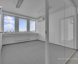 Priestranné kancelárske priestory 300 m² na prenájom | Pestovateľská ulica, Bratislava – Ružinov