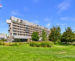 Priestranný 2-izbový byt, 46 m² s terasou a parkovaním