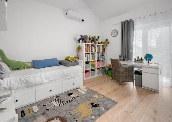 Na predaj rodinný dom v tichej súkromnej ulici