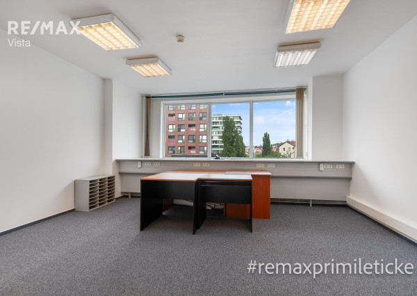 Kancelárske priestory na prenájom v Bratislave Ružinov