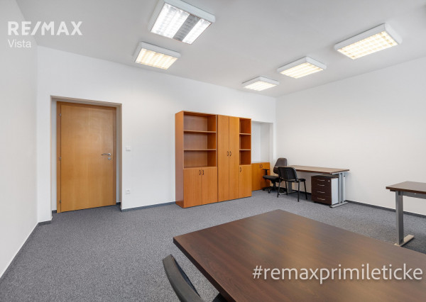 Kancelárske priestory na prenájom v Bratislave Ružinov