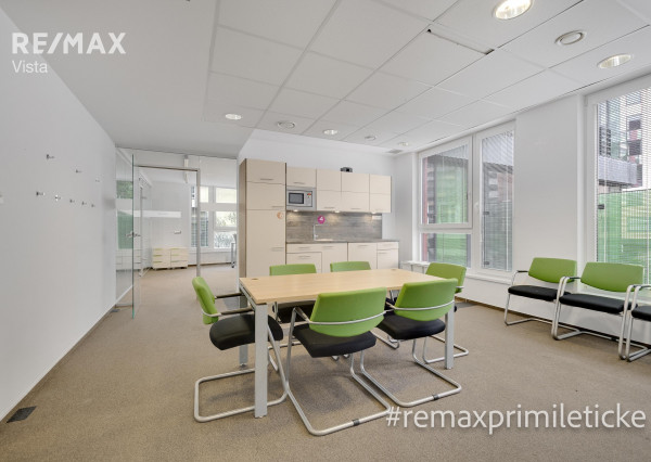 Kancelárske priestory na prenájom v Bratislave Ružinov