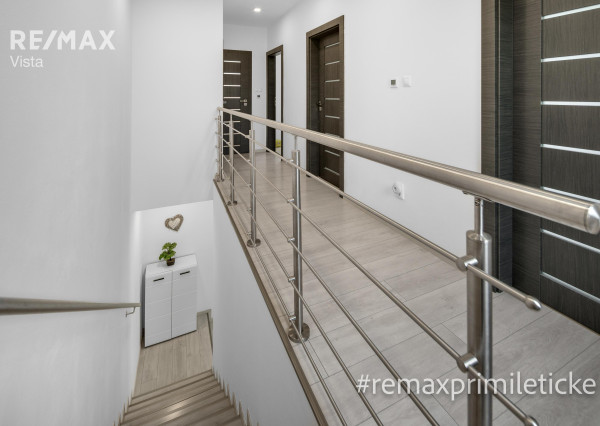 Predané - Moderný 4 izb dom v Bratislave - spojenie prírody s mestom