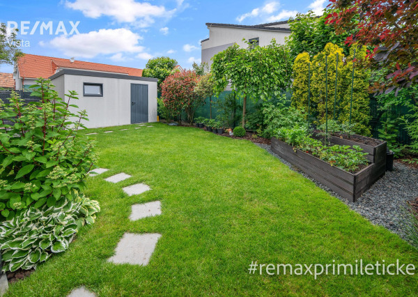 Predané - Moderný 4 izb dom v Bratislave - spojenie prírody s mestom