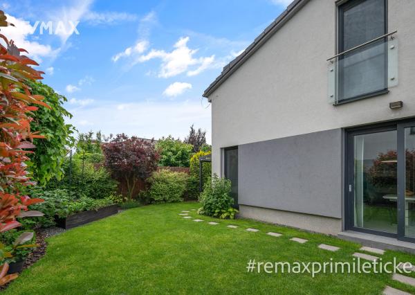 Predané - Moderný 4 izb dom v Bratislave - spojenie prírody s mestom