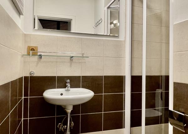 Na prenájom 2izb byt v pokojnej časti Podunajských Biskupíc