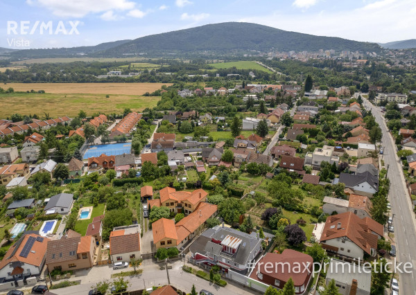 Predaj rodinnej vily v tichej lokalite Bratislavy